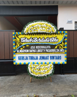 Papan Bunga Duka di Fontein